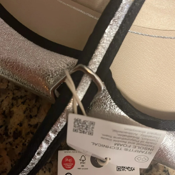 Zara - Picture 6 of 6